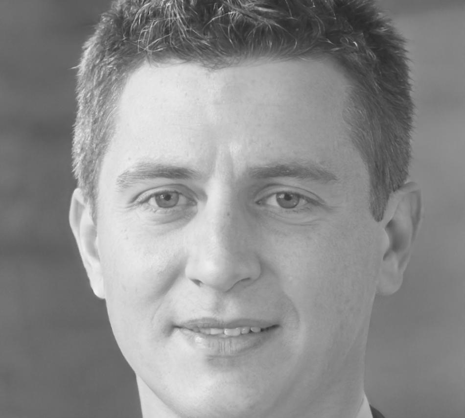 Ricardo Villamayor, Especialista en Análisis